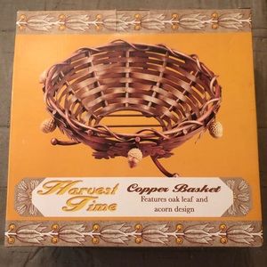 NIB Harvest decorative basket